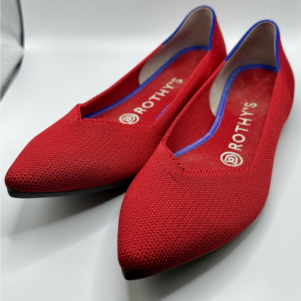 BRAND NEW Rothy’s cherry red classic pointed flats